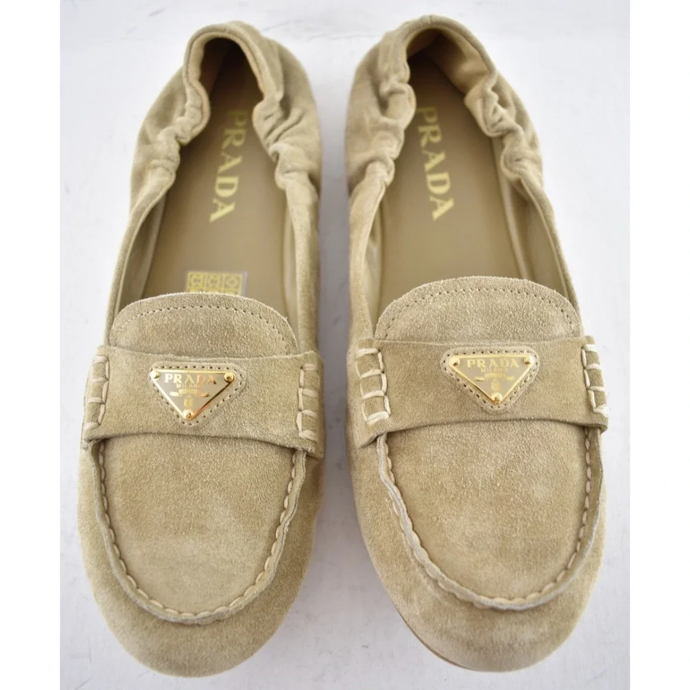 Prada Ecru Beige Suede Logo Scrunch Loafer Ballerina Ballet Moccasin Flat 38 - Picture 12 of 16